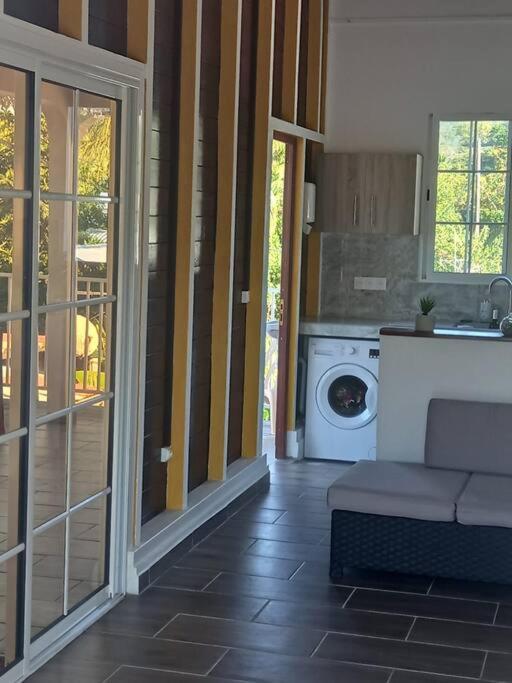Appartement Neuf T3 Proche De La Plage Pigeon Luaran gambar